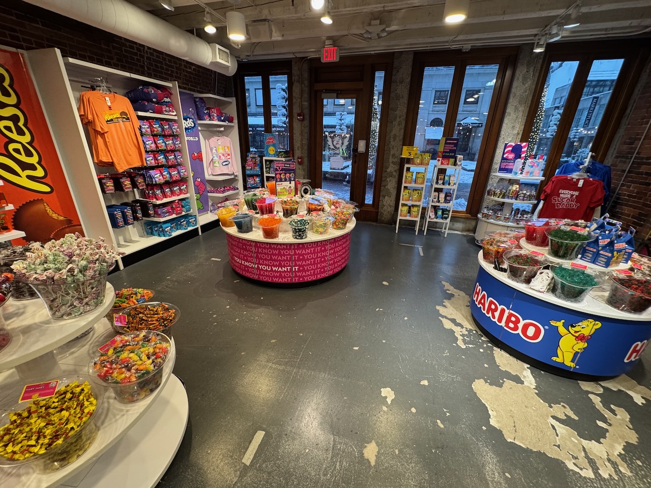 IT'SUGAR Candy Store