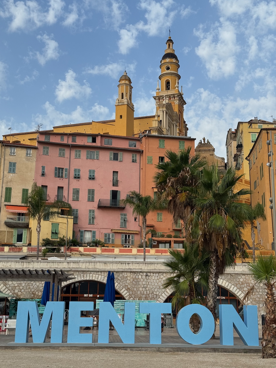 Menton sign at the beach